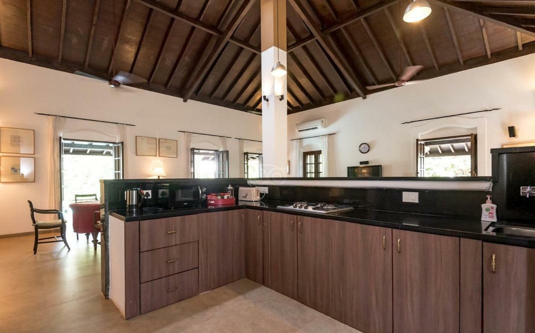 Aashyana Lakhanpal Candolim Exteriör bild